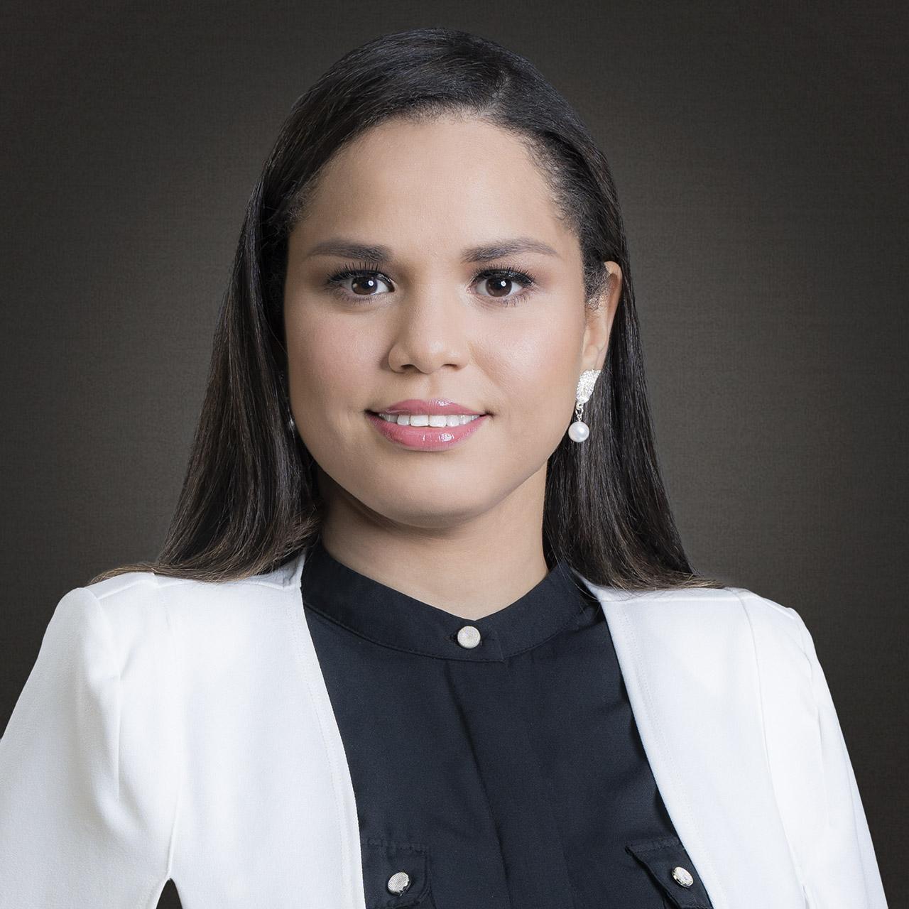 https://www.ulisescabrera.com/wp-content/uploads/2022/06/Ivanna-Rivas-Ulises-Cabrera.jpg